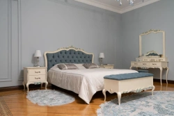 Bedroom set complete in white