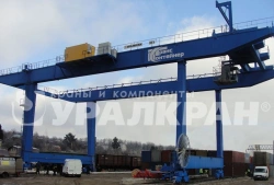 Electric gantry cranes of KK type