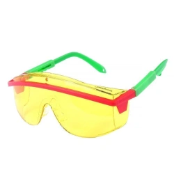 O37 UNIVERSAL TITAN StrongGlass safety glasses, article number 13757-5