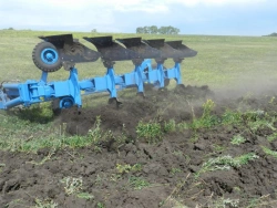 Semi-mounted reversible plough PERESVET PPO-5-35 and its modifications: Semi-mounted reversible plough PERESVET PPO-5-35 RZZ.39.