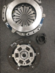 Clutch kit for car. Item No. 826542