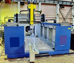 Gantry type milling machining centre model SK6P and its modifications
