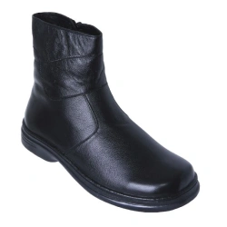 Orthopaedic footwear of complex design with insulated lining (pair): men's half boots with individual parameters of manufacture