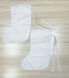 Medical isolation shoe covers disposable non-sterile from non-woven material according to TU 32.50.50-020-25952210-2021