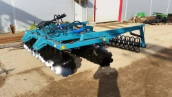 BDM 2.7x2P disc harrow