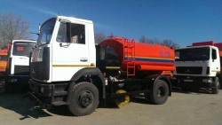 Road combined machine KO-713N-43 (on the basis of chassis MAZ-4381C0, MAZ-438121)