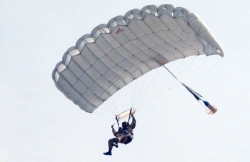 Kentavr-4 parachute system