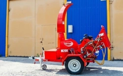 Trailed shredder TORNADO M200