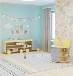 Children's furniture: Showcases