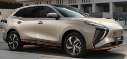 Electric crossover EVOLUTE i-SKY