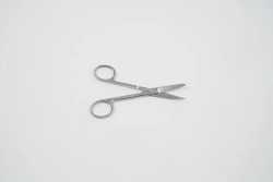 VZ-N-3-1 Scissors with one sharp end, curved, 140 mm.