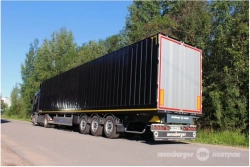 Three-axle commercial box semitrailer SG-345ST