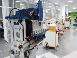 Milling machine SF676-300/5-40AT5-0-0-TP