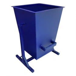 Metal urn
