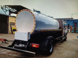 Tank truck for transporting food liquids type 2790E of modifications 2790E-59 on the basis of GAZ,C4 chassis of modifications C4