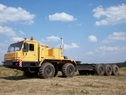 Off-road tractor BAZ-69096