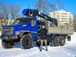 Special purpose vehicle with hydraulic loading crane of KMA type on the basis of URAL 4320 and its modifications U0K02N-4Z180