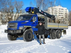 Special purpose vehicle with hydraulic loading crane of KMA type on the basis of URAL 4320 and its modifications U0K02N-4Z240