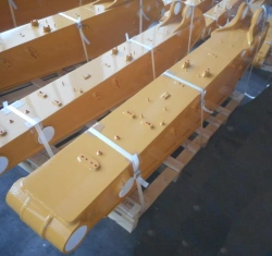 12550257 Bucket handle 2.6m (handle 12550258 + guard 12578206)