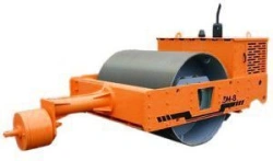 Trailed road roller DM-08