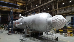 Hydroisodeparaffinisation reactor pos. R-2