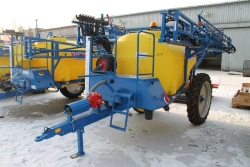 Airfield liquid reagent distributor MAG 2500-18