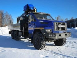 Special purpose vehicle with hydraulic loading crane of MKMA type on the basis of URAL 4320 and its modifications U0K06N-4Z040