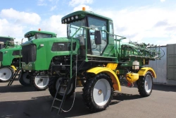 Self-propelled sprayer OS-2500M