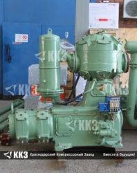 Piston gas compressor 205GP-40/3
