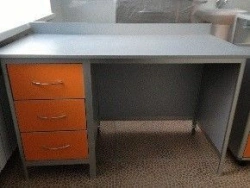 Laboratory table with one cabinet on the left side TV-SLTL-01.01