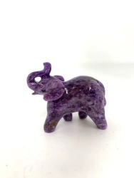Small elephant (charoite)