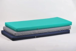 Medical anti-decubitus mattress waterproof