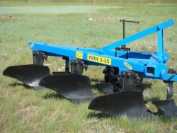 FINIST PLN-3-35 mounted plough and its modifications PLN-3-35 RZZ.136.00.000; PLN-3-35 RZZ.136.00.000 (with moulded shoe); PLN-3