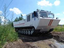 Tracked snowmobiler TTM-5908