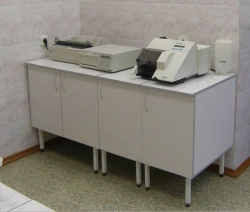Utility cabinet