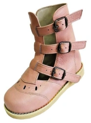 Complex orthopaedic footwear, children's, for girls, without insulated lining.