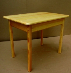 Children's table 700x500x500MM pine