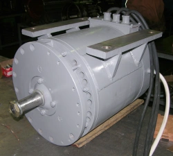 Traction asynchronous electric motors of ATD-9 type with capacity over 75 kW