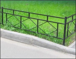 Service for the manufacture of fences and fencing